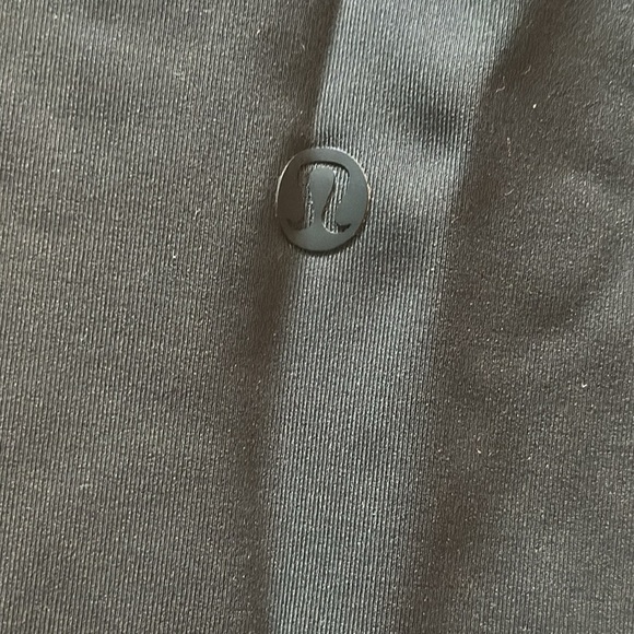 Lululemon sz 8 On The Fly Pant *28" Melanite Grey like new condition. - Picture 6 of 11
